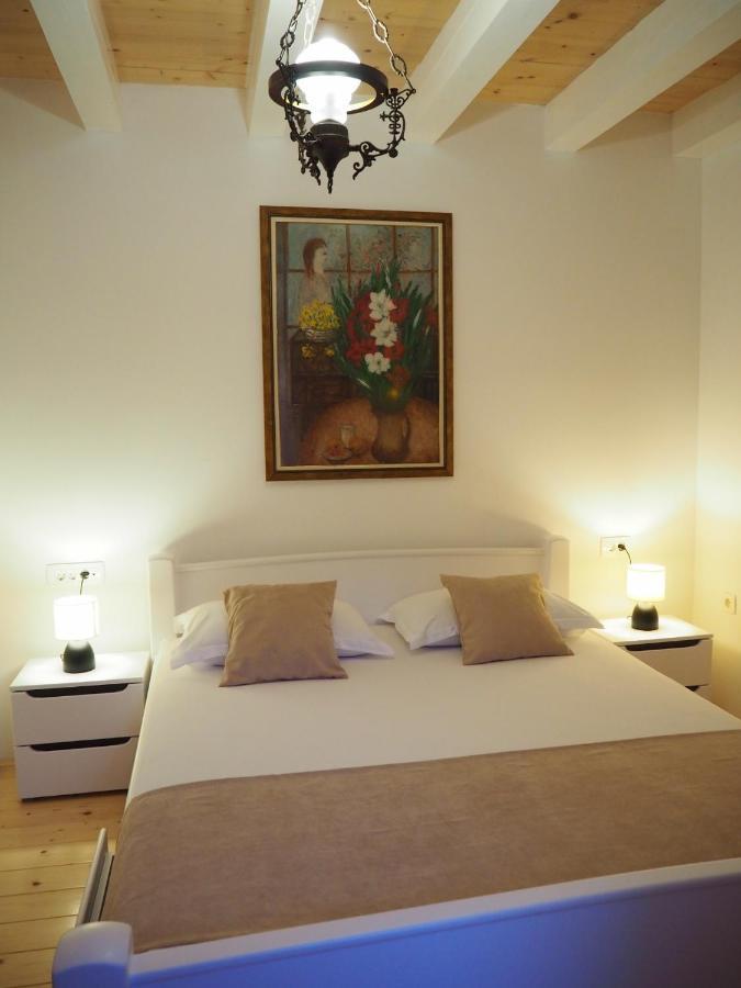 Romantic Stone House By The Sea **** Kotor Exterior foto