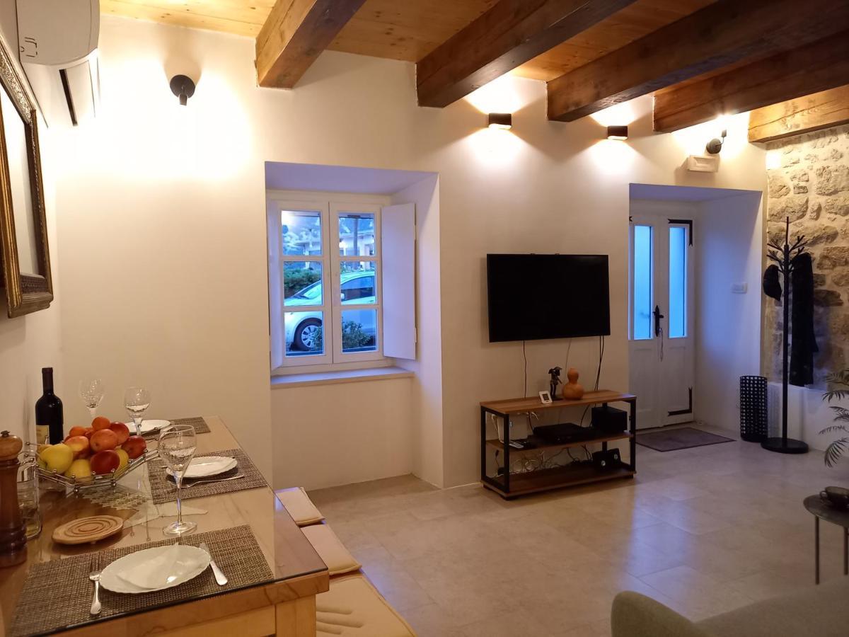 Romantic Stone House By The Sea **** Kotor Exterior foto