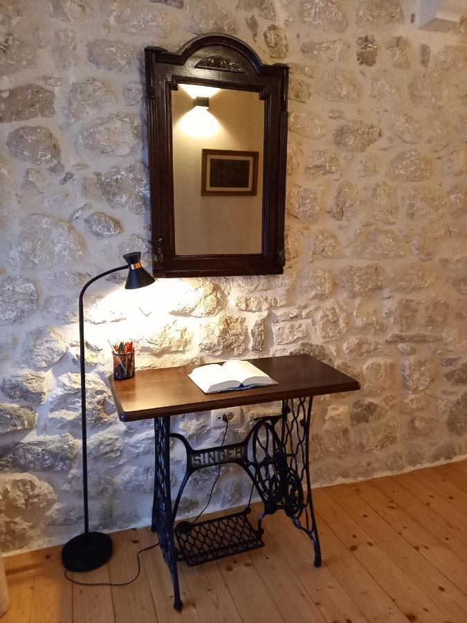 Romantic Stone House By The Sea **** Kotor Exterior foto